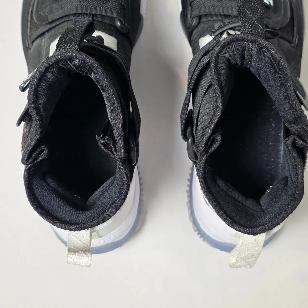 Nike LeBron Soldier 13 SFG Basketball Shoes Mens Size 8 Black and White Sneaker